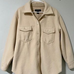 Beige oversized teddy shacket!